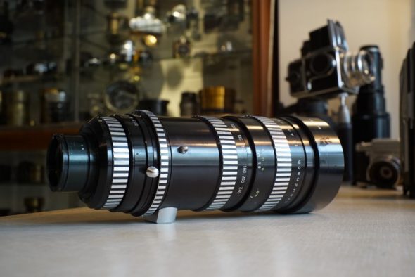 Schneider Tele-Variogon 80-200mm F/4 cine zoom lens for Arri STD 35mm