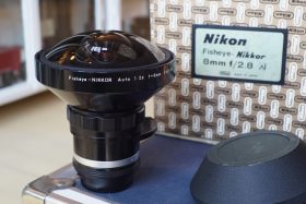 Nikon Fisheye-Nikkor 2.8 / 8mm AI, Boxed