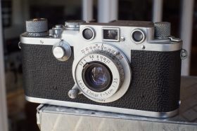 Leica IIIF + Elmar 3.5 / 5cm lens