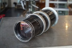 Angenieux f3,5 135mm type Y2 Nikon F converted