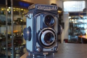 Yashica -44 TLR camera