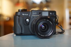Fujj GSW690III camera w/Fujinon SW 5.6 / 65mm lens