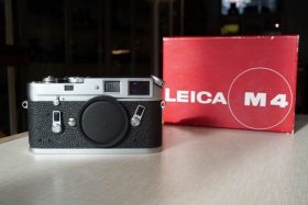 Leica M4 body with box
