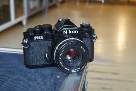 Nikon FM2n + Nikkor 1.8 / 50mm Ais lens