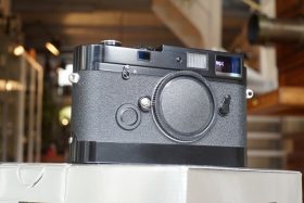 Leica MP + Leicavit. Boxed