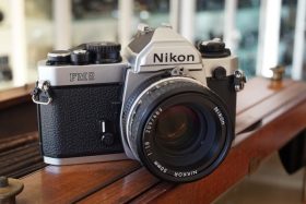 Nikon FM2 + Nikkor 1.8 / 50mm