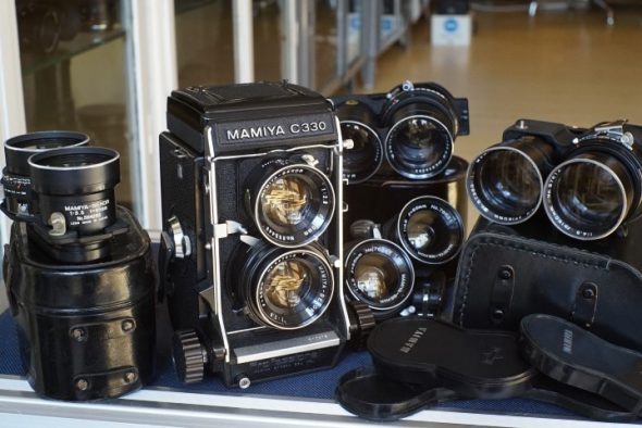 Mamiya C330 Pro F TLR + Mamiya Sekor 80mm F/2.8 lens – Rental