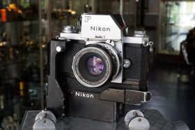 Nikon F + F36 motor + Nikkor-S 1:2 / 50mm