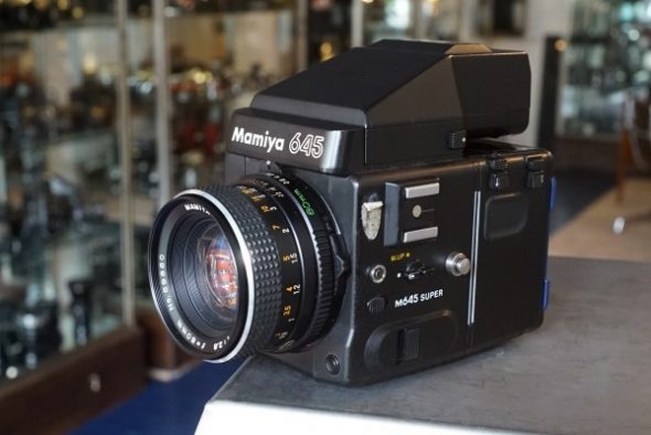 Mamiya M645 PRO + 80mm F/2.8 N lens  – Rental