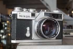 Nikon SP + Nikkor-S 1:1.4 / 5cm
