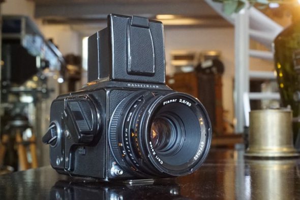 Hasselblad 500C/M kit with 3 Zeiss lenses – Rental