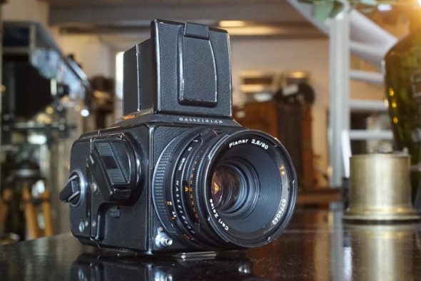 Hasselblad 500 C/M with Zeiss Planar 80mm f/2.8 – Rental