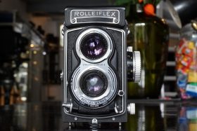 Rolleiflex T Black with Zeiss Tessar 75mm f/3.5