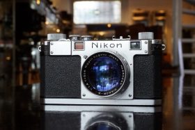 Nikon S + Nikkor 50mm f/1.4 chrome