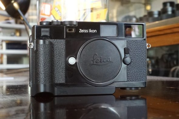 Zeiss Ikon ZM Black body + ZM Grip, Boxed