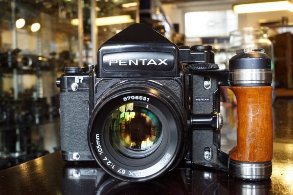 Pentax 67 + Takumar 105mm F/2.4 lens – Rental