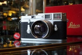 Leica M3 + Summarit 1.5 / 5cm lens, Boxed