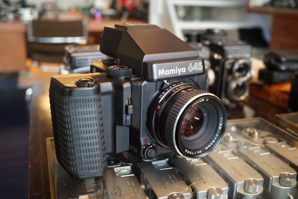 Mamiya M645 pro + Mamiya 2.8 / 80mm N lens  – Rental