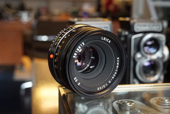 Leica Summicron-R 50mm F/2 ROM lens