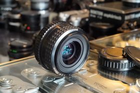 SMC Pentax-A 2.8 / 28mm wide angle lens PK