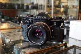 Canon A-1 + Canon lens FD 1.8 / 50mm SC