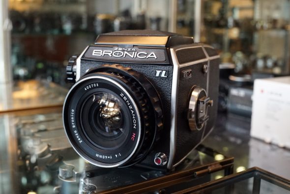 Zenza Bronica EC-TL kit with Zenzanon 1:4 / 40mm lens