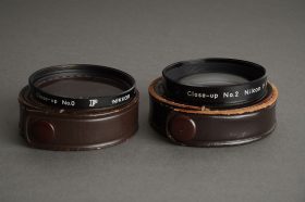 Nikon F close up lens No.0 + No.2, In leather case