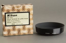 Nikon lens hood HN-22, boxed. For 35-70mm zoom