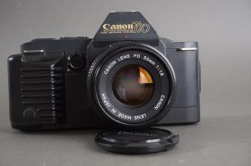 Canon T70 camera with FDn 50mm 1:1.8 lens