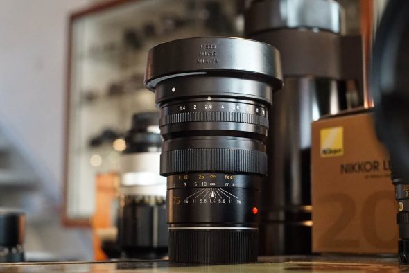 Leica Leitz Summilux-M 1:1.4 / 75mm lens