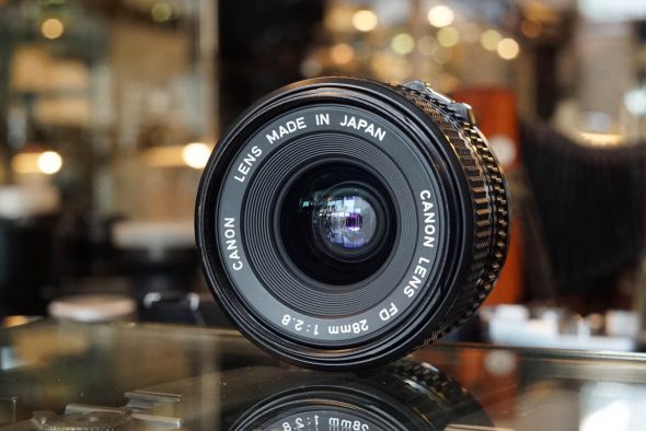 Canon lens FD 1:2.8 / 28mm lens