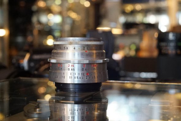 Meyer Optik Görlitz Trioplan 1:2.9 / 50mm V lens