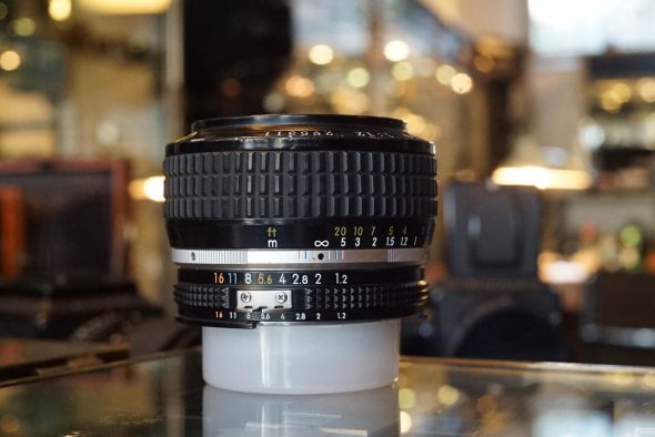 Nikon Nikkor 50mm 1:1.2 AIs lens