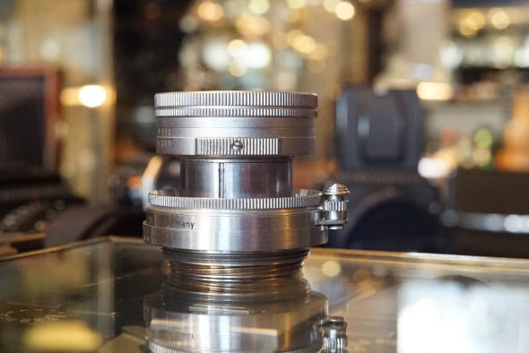 Leica Leitz Summicron 1:2 / 50mm lens