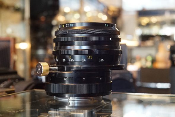 Nikon PC-Nikkor 1:2.8 / 35mm shift lens