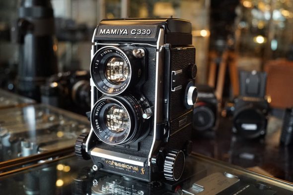 Mamiya C330 Pro F TLR + Mamiya Sekor 80mm F/2.8 lens – Rental