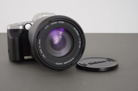 Minolta Dynax 4 with Sigma 28-200mm 1:3.5-5.6 Hyperzoom lens