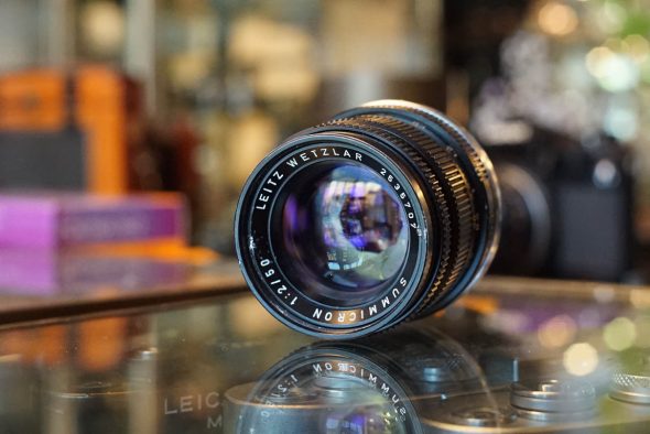 Leica Leitz Summicron 1:2 / 50mm Version 3, worn