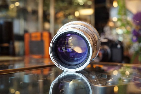 Carl Zeiss Sonnar 1:4 / 150mm Chrome lens for Hasselblad