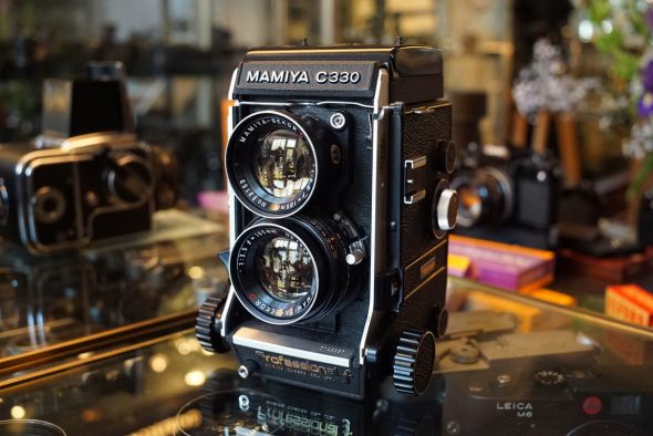Mamiya C330 pro F + Mamiya 3.5 / 105mm D lens