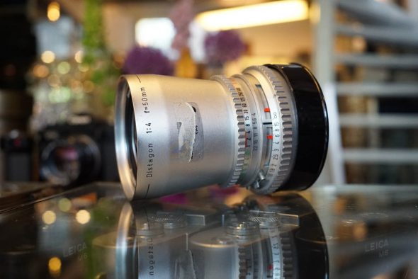 Carl Zeiss Distagon 1:4 / 50mm lens, Chrome, for Hasselblad