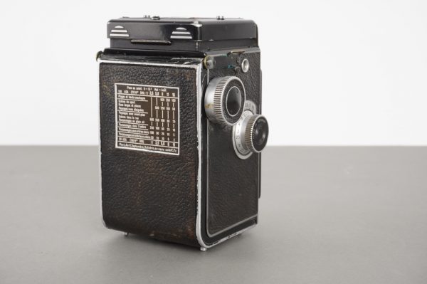 Rolleicord III (K3B) camera with 3.5/75 Xenar lens