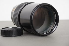 Minolta MC Tele Rokkor-QF 200mm 1:3.5 lens