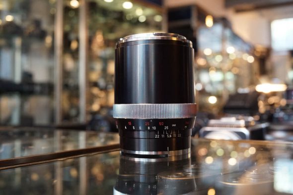 Carl Zeiss Sonnar 1:2.8 / 135mm lens for Contarex