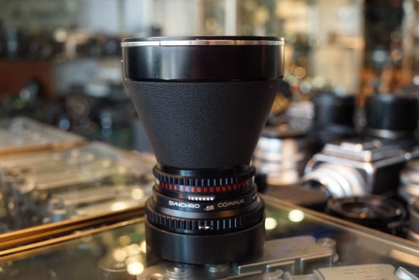 Carl Zeiss Distagon 4 / 40mm T* C lens for Hasselblad