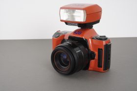 Olympus OM101 Power Focus camera + 35-70mm lens