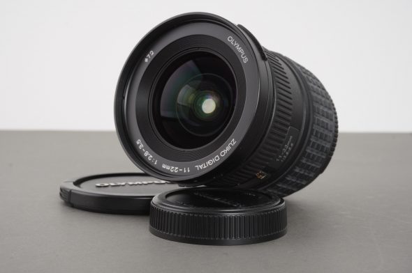 Olympus Digital 11-22mm 1:2.8-3.5 lens, 4/3 mount
