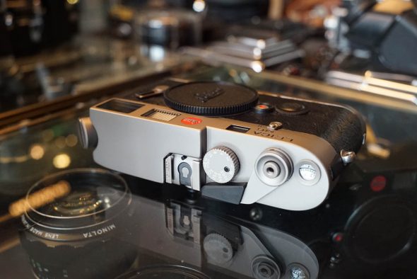 Leica M6 Titan body Boxed