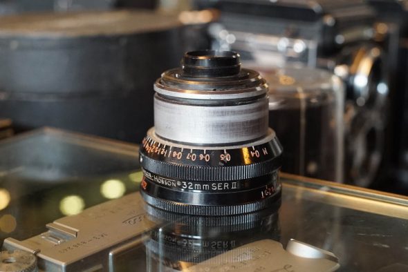 Cooke speed panchro 32mm f/2 T2.3. Arri std. PARTS ONLY