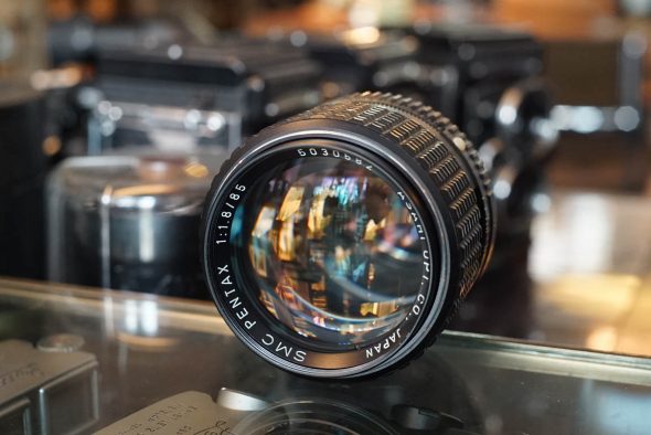 SMC Pentax 1:1.8 / 85 K version lens
